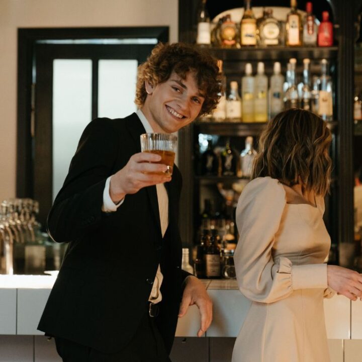 Cocktail Attire for a Wedding: What Guests Should Wear